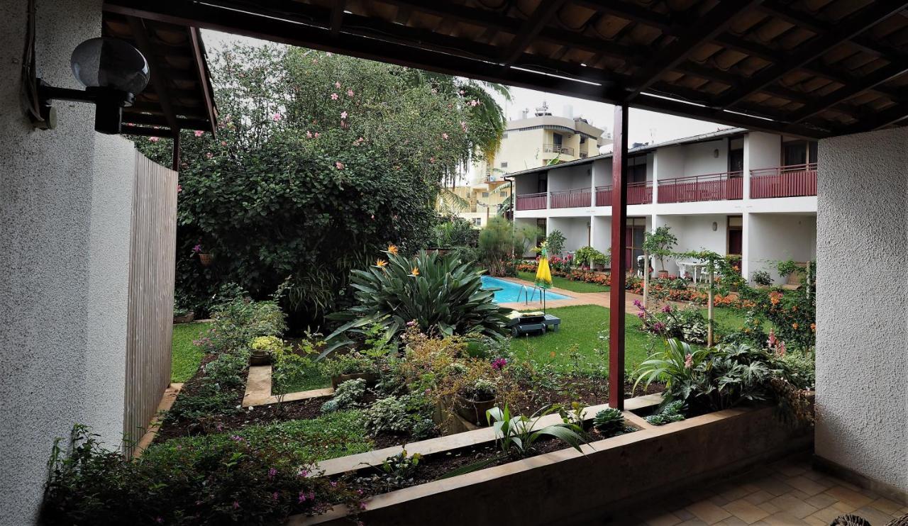 Hotel Le Garni Kigali Esterno foto